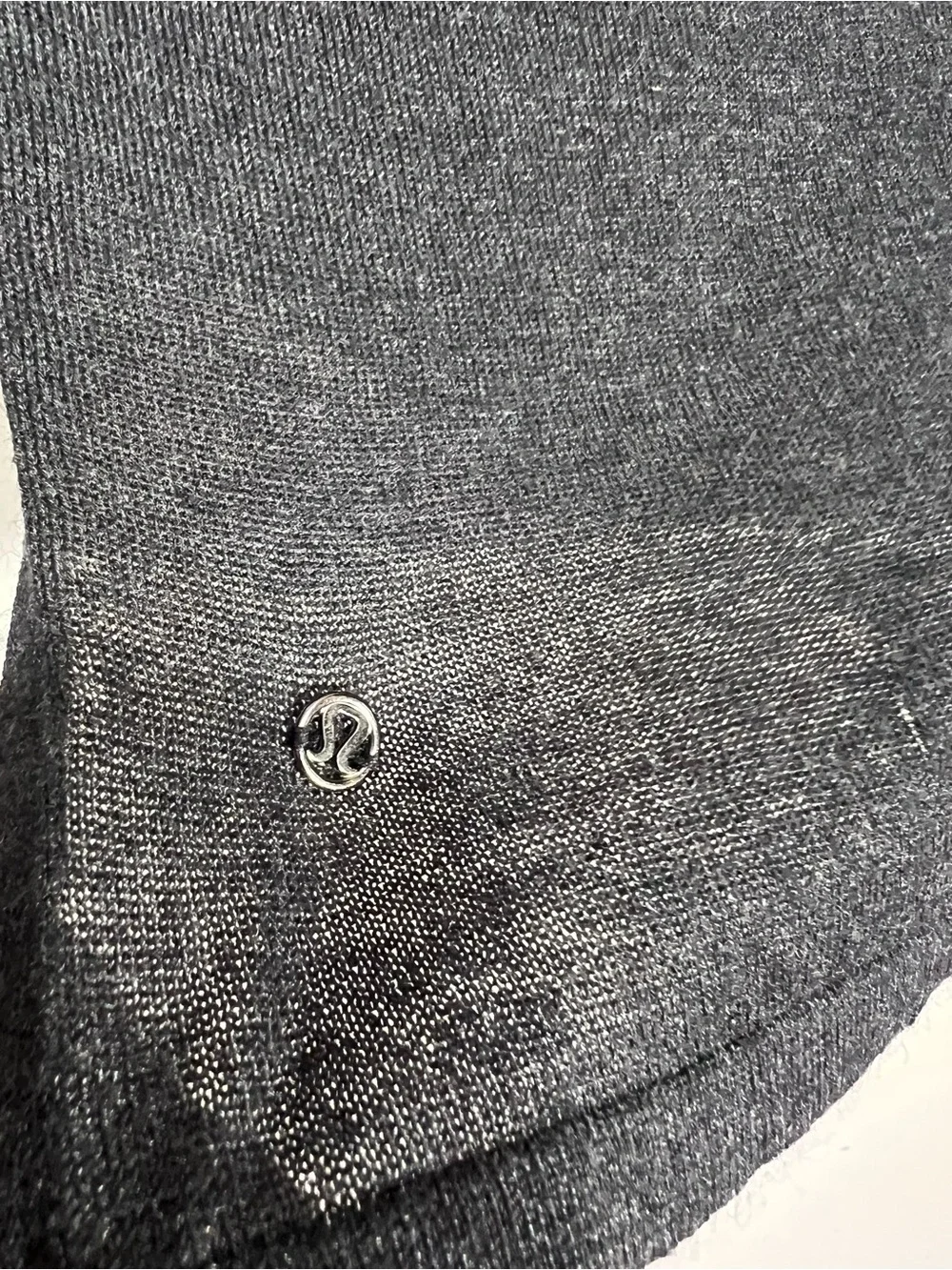 Lululemon Heathered Black Daya Knit Tee size M/L